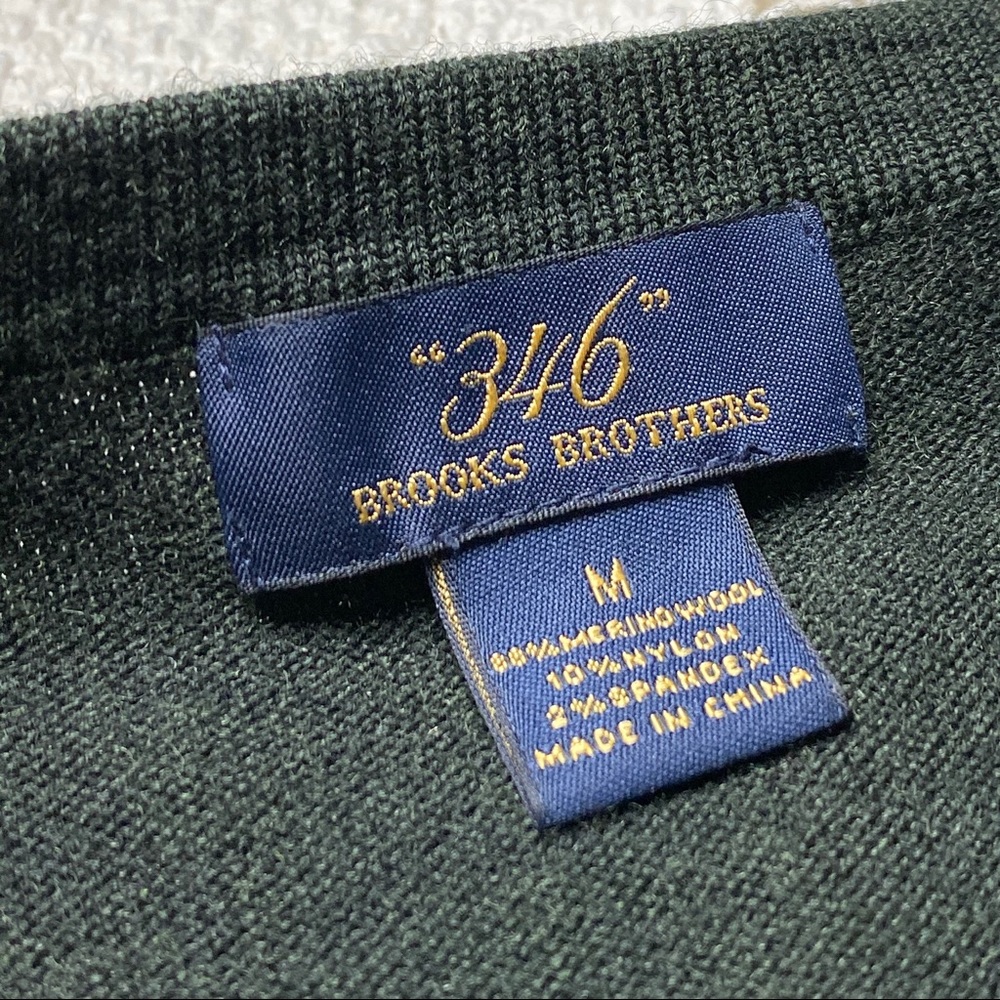346 Brooks Brothers Pine Green V-Neck Wool Sweater - Picture 8 of 8